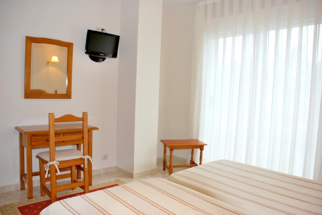 Hotel Casa Portuguesa Meano Room photo